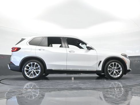 Used 2023 BMW X5 xDrive40i w/ Premium Package AWD/4WD image 69