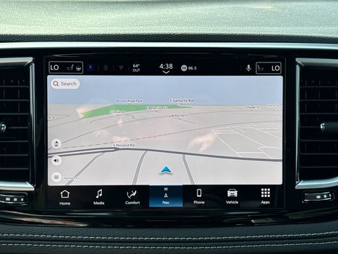 New 2026 Chrysler Pacifica Limited FWD image 13