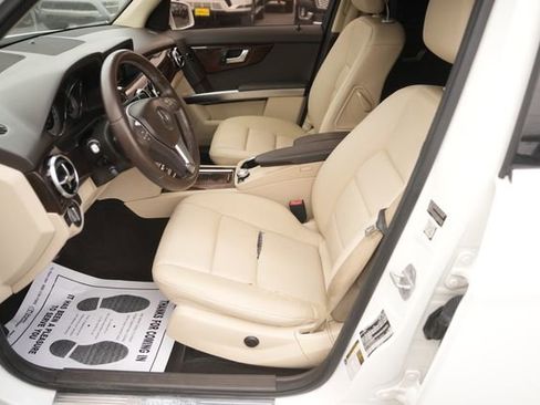 Used 2015 Mercedes-Benz GLK 350 GLK 350 image 9