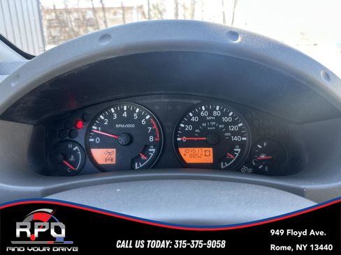 Used 2013 Nissan Frontier SV image 16