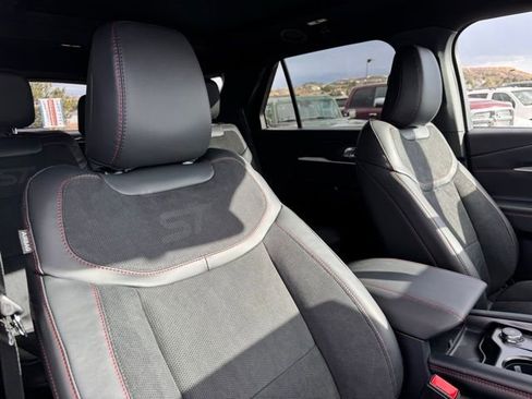 New 2026 Ford Explorer ST w/ Sun And Sound Package image 21