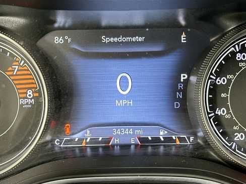 Used 2022 Jeep Cherokee Trailhawk AWD/4WD image 12