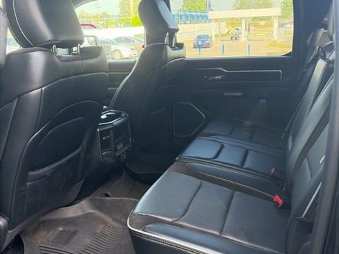 Used 2023 RAM 1500 Laramie AWD/4WD image 29