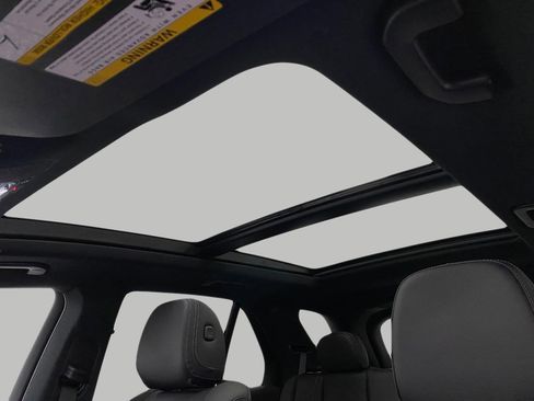 Certified 2025 Mercedes-Benz GLE 450 GLE 450 4MATIC SUV image 33