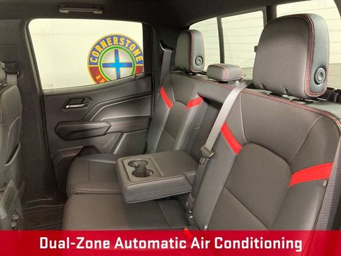 Used 2024 Chevrolet Colorado Z71 w/ Z71 Convenience Package 2 image 19