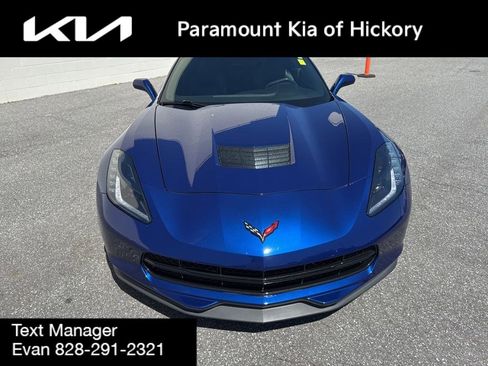 Used 2019 Chevrolet Corvette Stingray Convertible w/ Carbon Flash Badge Package RWD image 2