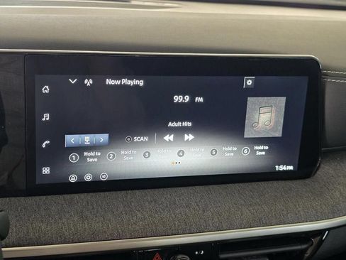 Used 2026 Nissan Kicks SV FWD image 17