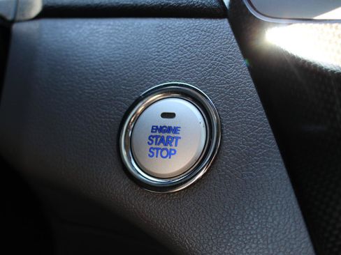 Used 2014 Hyundai Sonata SE FWD image 23