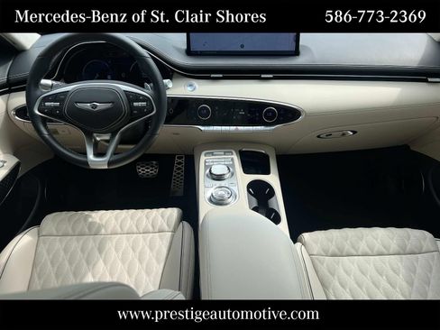 Used 2023 Genesis GV70 3.5T Sport w/ Sport Prestige Package AWD/4WD image 15