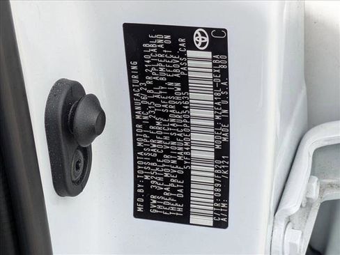 Used 2023 Toyota Corolla LE w/ LE Convenience Package FWD image 23