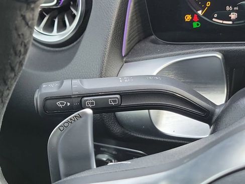 Used 2022 Mercedes-Benz GLB 35 AMG 4MATIC image 30