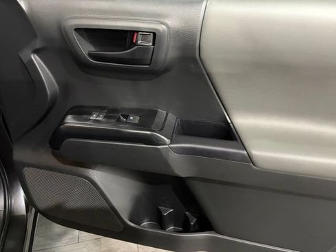 Used 2023 Toyota Tacoma SR AWD/4WD image 13