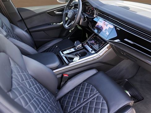 Used 2023 Audi SQ7 Premium Plus image 30