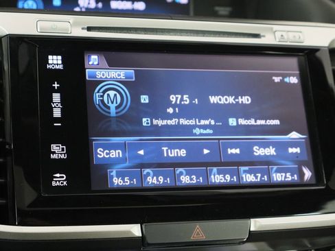 Used 2016 Honda Accord EX-L image 31