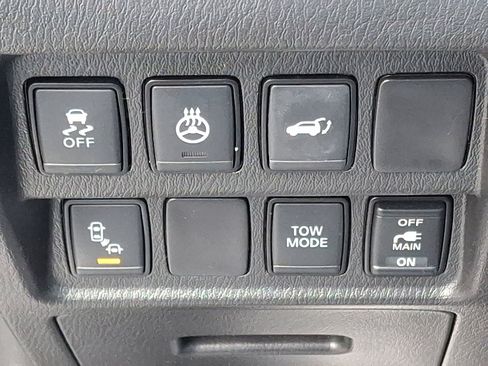 Used 2020 Nissan Pathfinder SL w/ Cargo Package AWD/4WD image 27