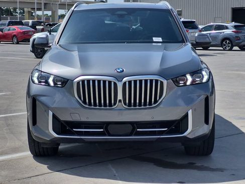 Used 2026 BMW X5 xDrive40i AWD/4WD image 9
