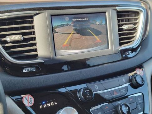 Used 2023 Chrysler Voyager LX FWD image 19