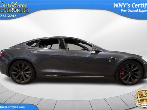 Used 2019 Tesla Model S Performance AWD/4WD image 4