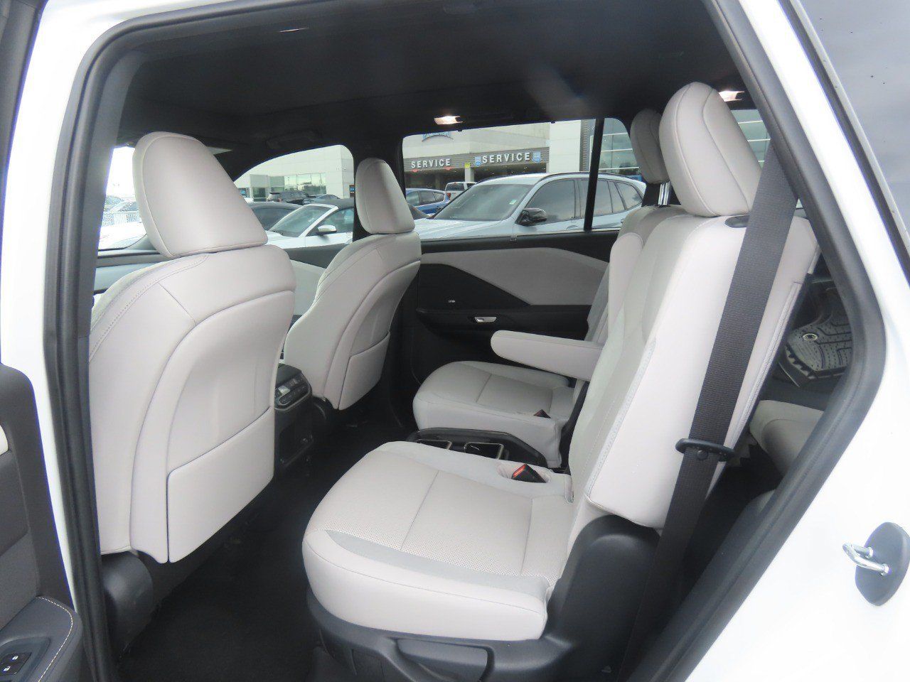 Used 2025 Lexus TX 350 AWD w/ Technology Package image 21