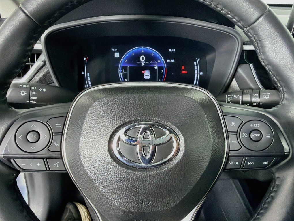 Used 2026 Toyota Corolla Cross LE FWD image 16
