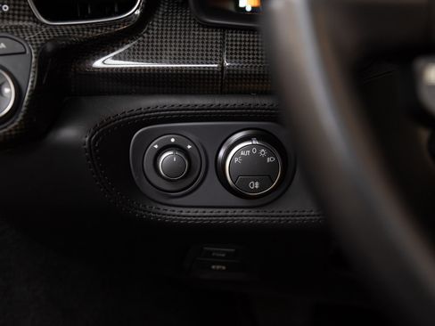 Used 2014 Ferrari 458 Spider RWD image 81
