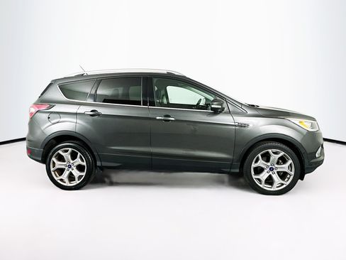 Used 2017 Ford Escape Titanium w/ Equipment Group 301A FWD image 10