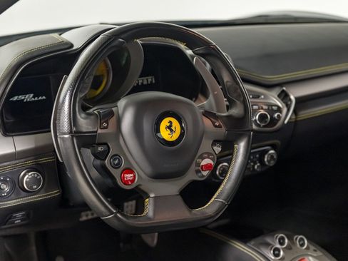 Used 2013 Ferrari 458 Italia Coupe image 15