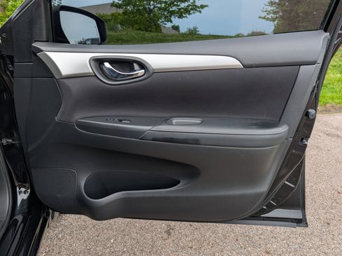 Used 2019 Nissan Sentra S FWD image 26