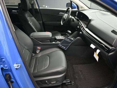 New 2026 Kia Sportage SX FWD image 40