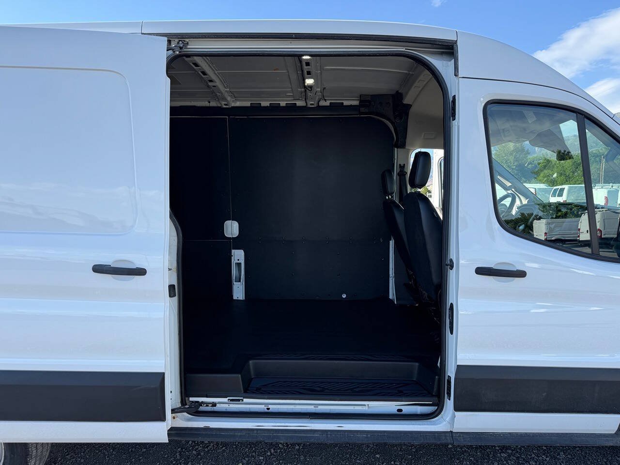 Used 2023 Ford Transit 250 Medium Roof AWD w/ Load Area Protection Package image 24