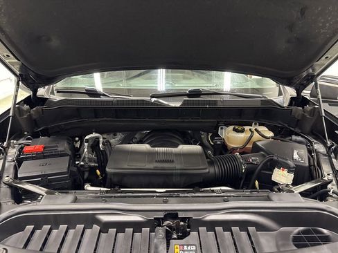 Used 2019 Chevrolet Silverado 1500 High Country AWD/4WD image 11