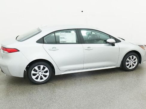 New 2026 Toyota Corolla LE image 12