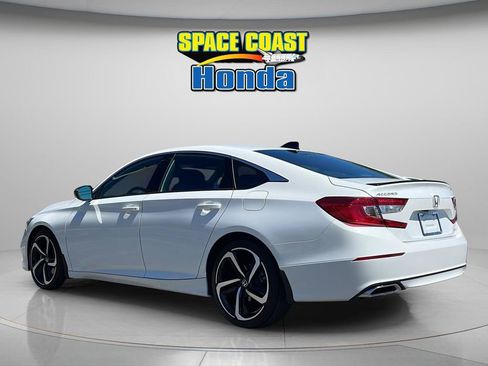Used 2022 Honda Accord Sport image 8