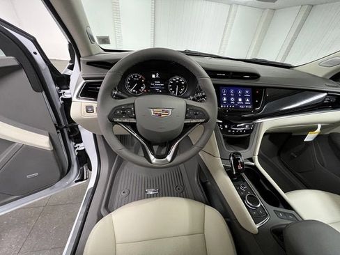 New 2025 Cadillac XT6 Premium Luxury w/ LPO, Floor Liner Package image 16