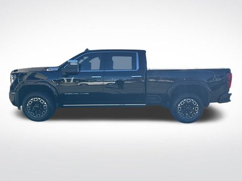 Certified 2024 GMC Sierra 3500 Denali w/ Denali Reserve Package image 3