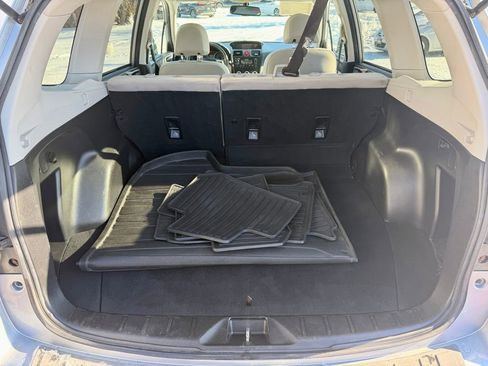 Used 2015 Subaru Forester 2.5i Premium w/ All-Weather Package AWD/4WD image 17