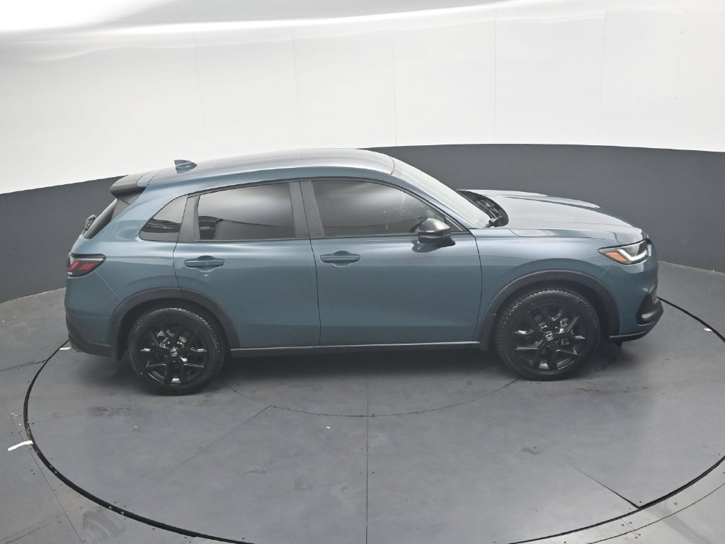 Certified 2025 Honda HR-V Sport image 24