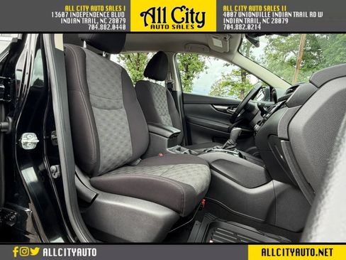 Used 2019 Nissan Rogue Sport SV w/ All-Weather Package AWD/4WD image 13