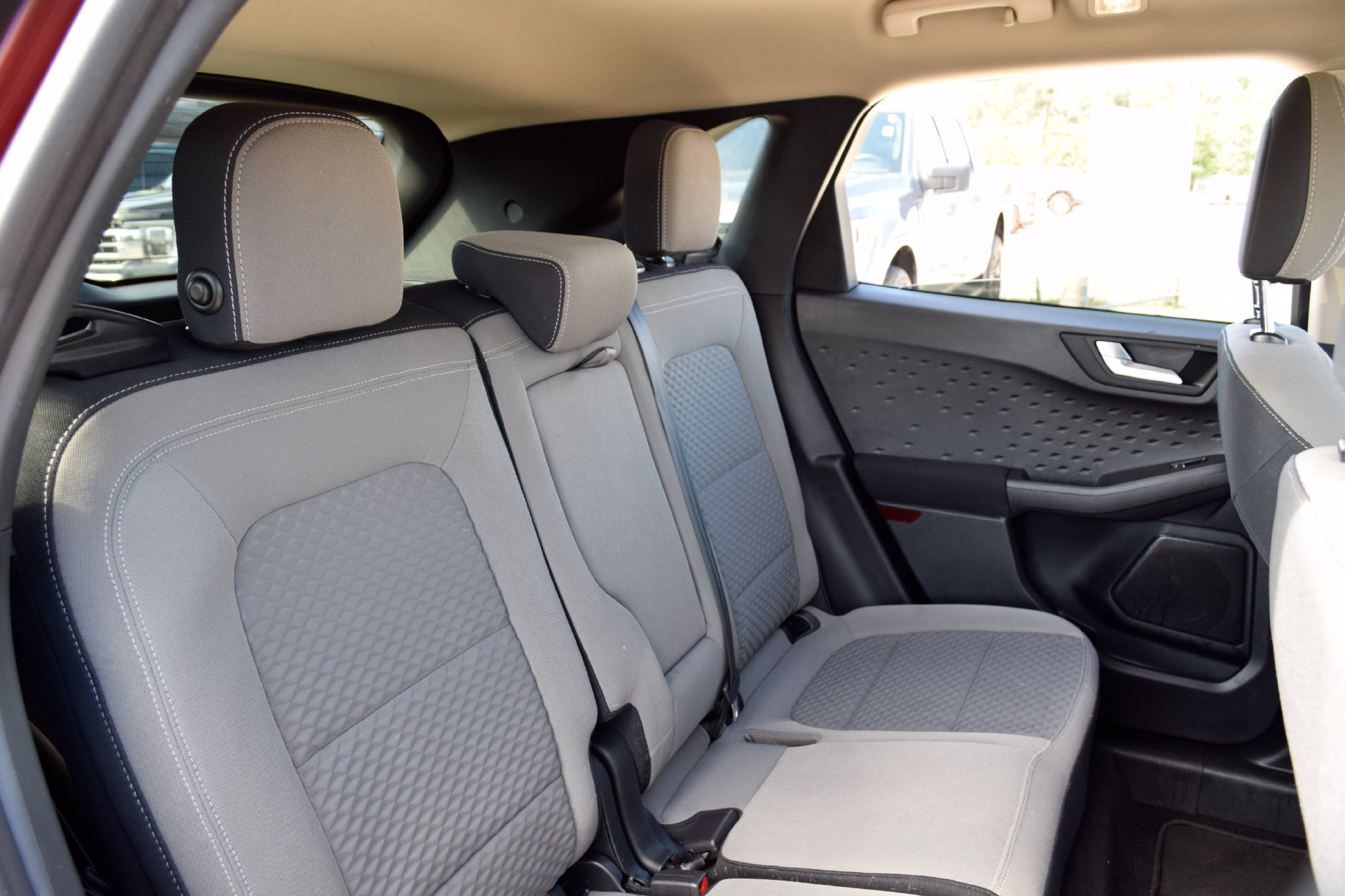 Used 2020 Ford Escape SE FWD image 20