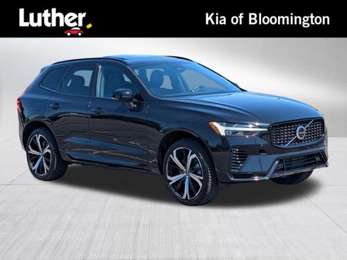 Used 2022 Volvo XC60 T8 R-Design AWD/4WD image 1