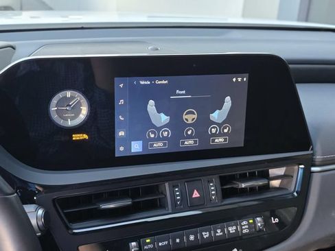 Certified 2025 Lexus ES 350 w/ Premium Package FWD image 14