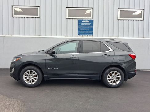 Used 2020 Chevrolet Equinox LT AWD/4WD image 2