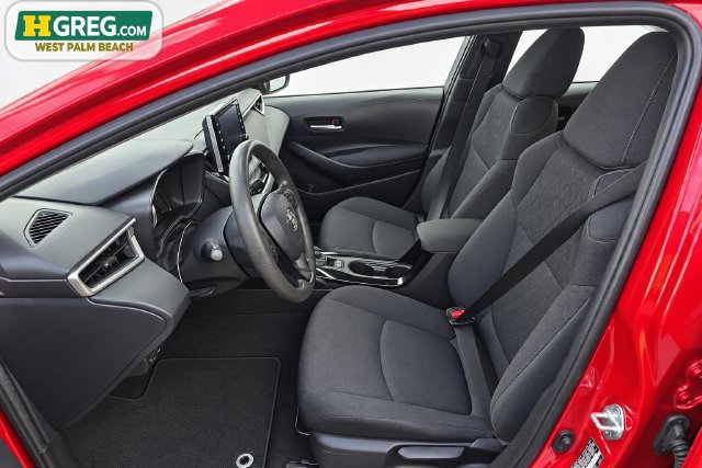 Used 2021 Toyota Corolla LE FWD image 10