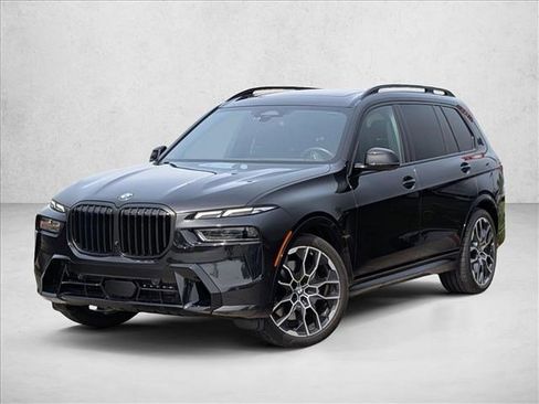 Certified 2023 BMW X7 xDrive40i w/ M Sport Package image 1