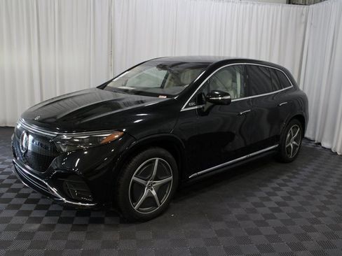 Used 2023 Mercedes-Benz EQS 580 4MATIC SUV image 36
