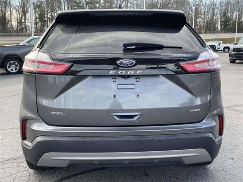 Used 2022 Ford Edge SEL image 4