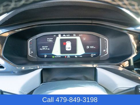 Used 2022 Volkswagen Taos SEL image 17