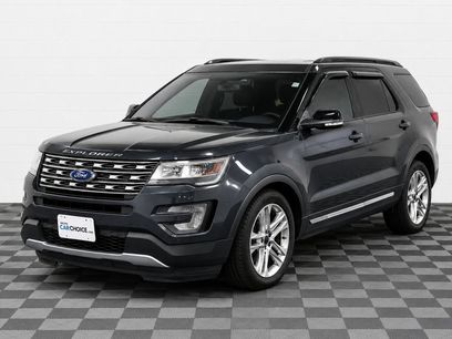 Used 2017 Ford Explorer XLT w/ Equipment Group 202A