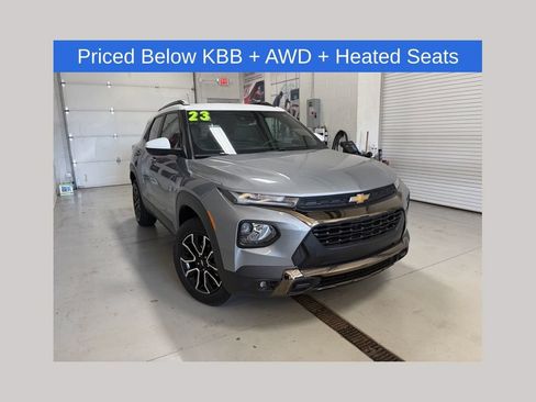 Used 2023 Chevrolet TrailBlazer ACTIV w/ Convenience Package AWD/4WD image 1