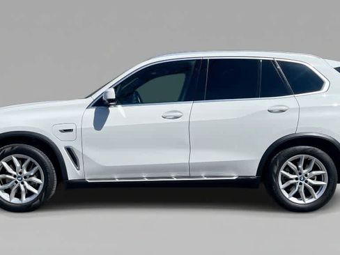 Used 2023 BMW X5 xDrive45e AWD/4WD image 3